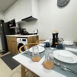 Ekamai 2 Bed Room